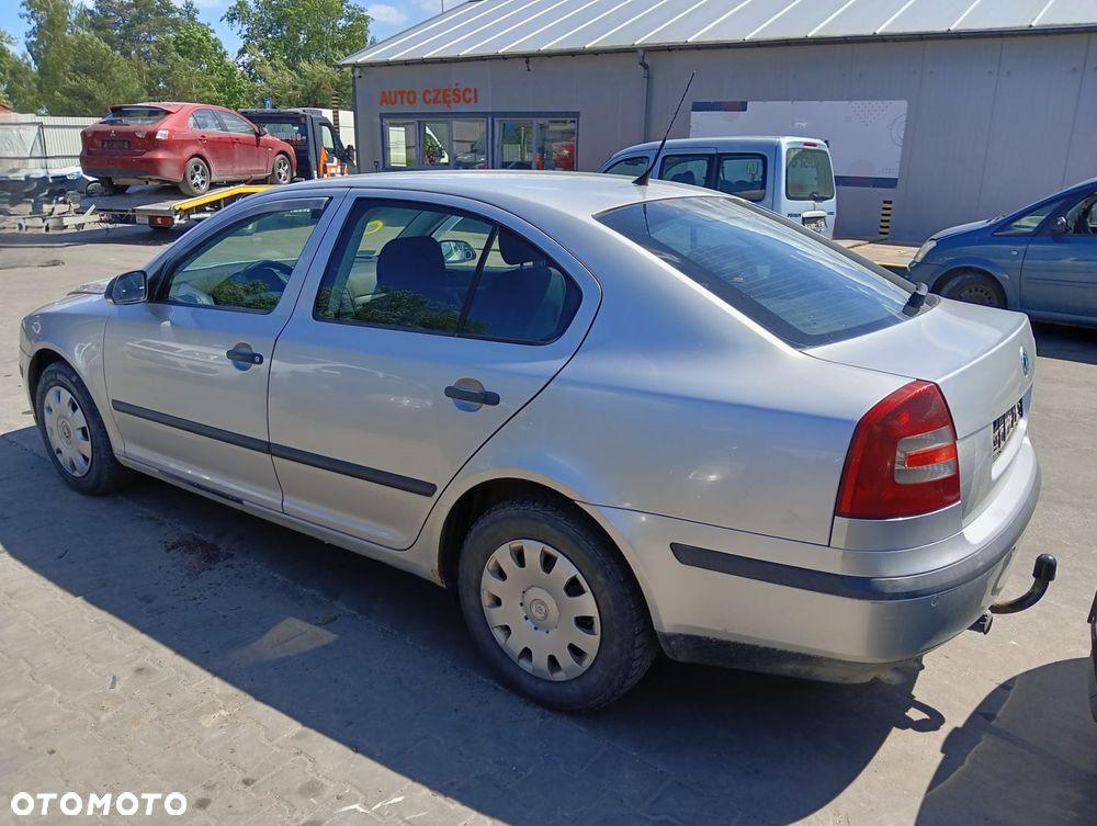 Licznik (Lampa, Błotnik, Kierownica, Fotele, Części Silnikowe) Skoda Octavia 1.9 Diesel 104Km 2006R - 5