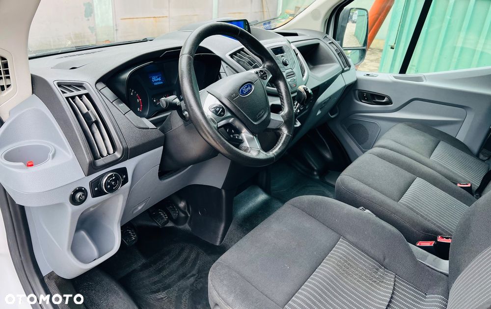 Ford Transit - 7