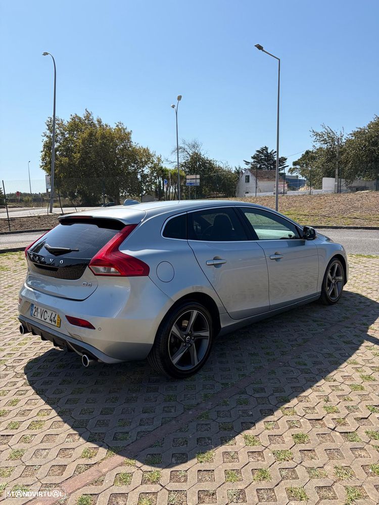 Volvo V40 2013 photo 5