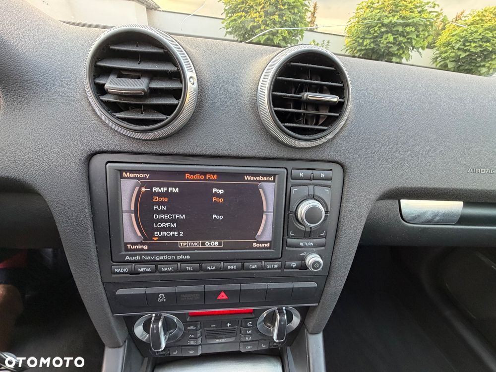 Audi A3 Sportback 2.0 TDI DPF (DSG) S tronic S line Sportpaket plus - 19