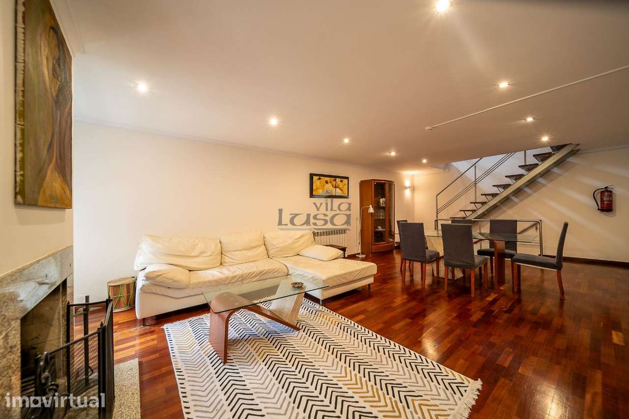 Moradia geminada, para venda, Porto - Cedofeita,Ildefonso,Sé,Miraga... - Grande imagem: 2/30