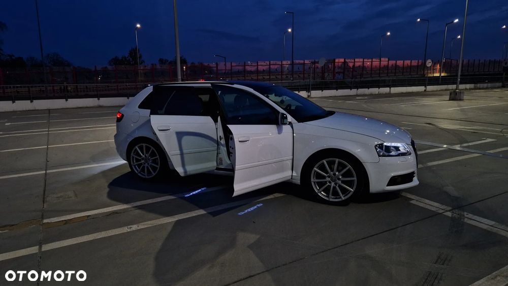 Audi A3 Sportback 2.0 TDI DPF Quattro Ambition - 15