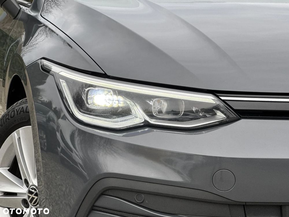 Volkswagen Golf - 10