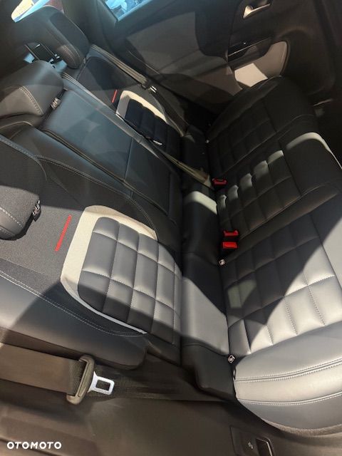 Citroën C5 Aircross 1.2 mHEV Max eDCT6 - 12