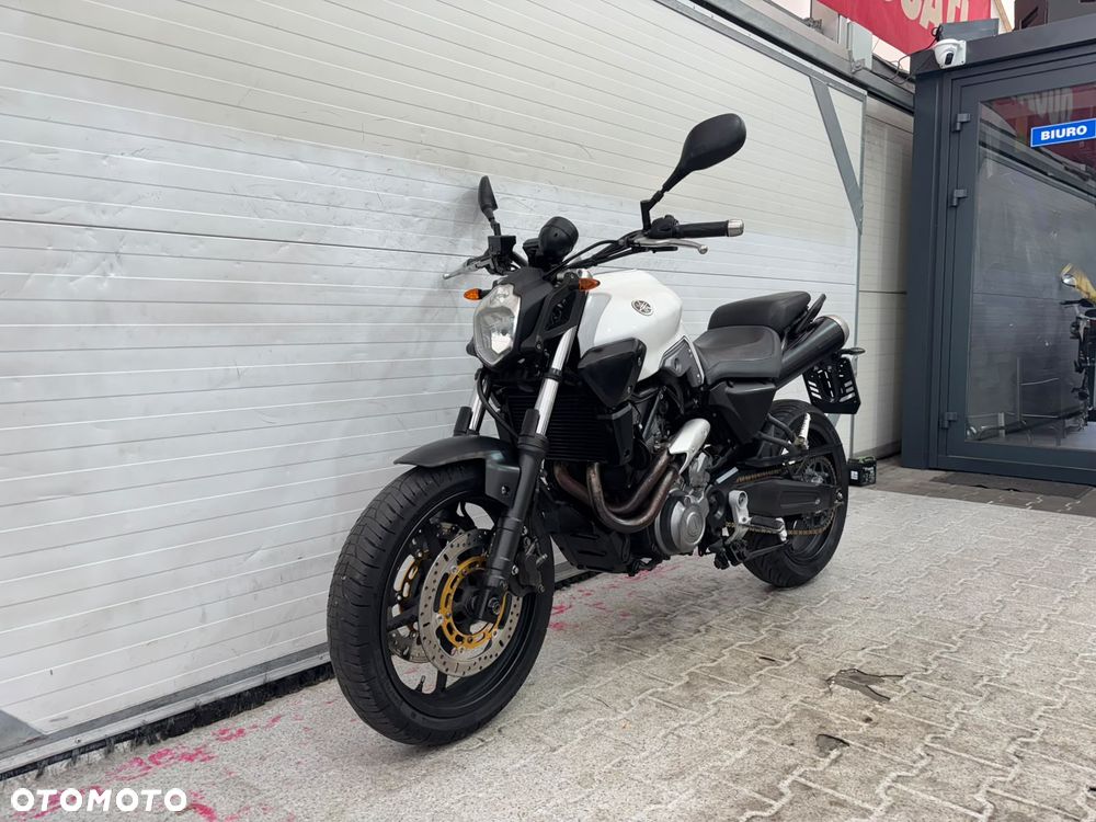 Yamaha MT - 2