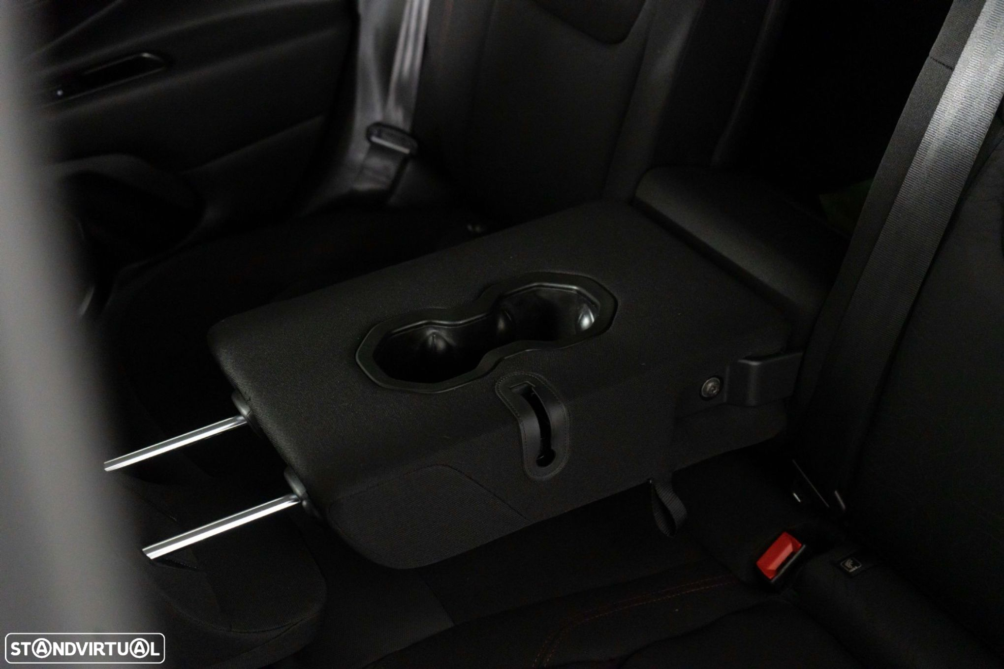 Jeep Renegade 1.3 TG 4Xe Trailhawk - 10