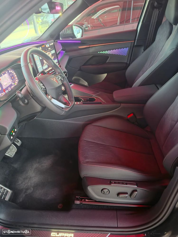 Cupra Terramar 1.5 e-Hybrid DSG Tribe Edition - 9