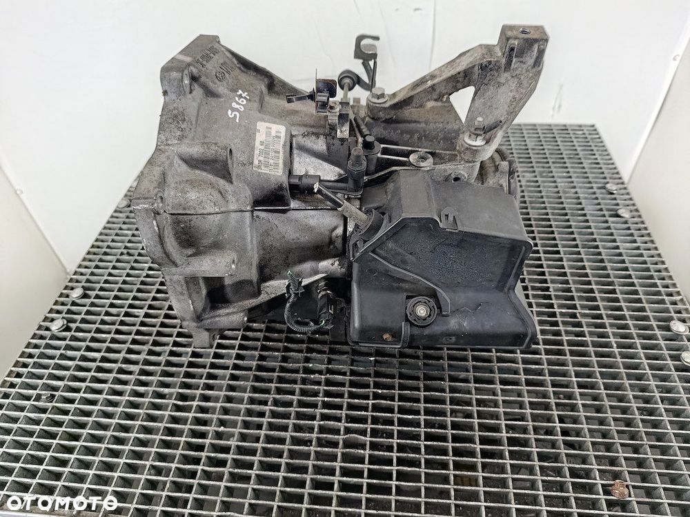 SKRZYNIA BIEGÓW MANUALNA 5 FORD FOCUS C-MAX 3M5R7002NB 1.6 16V - 3