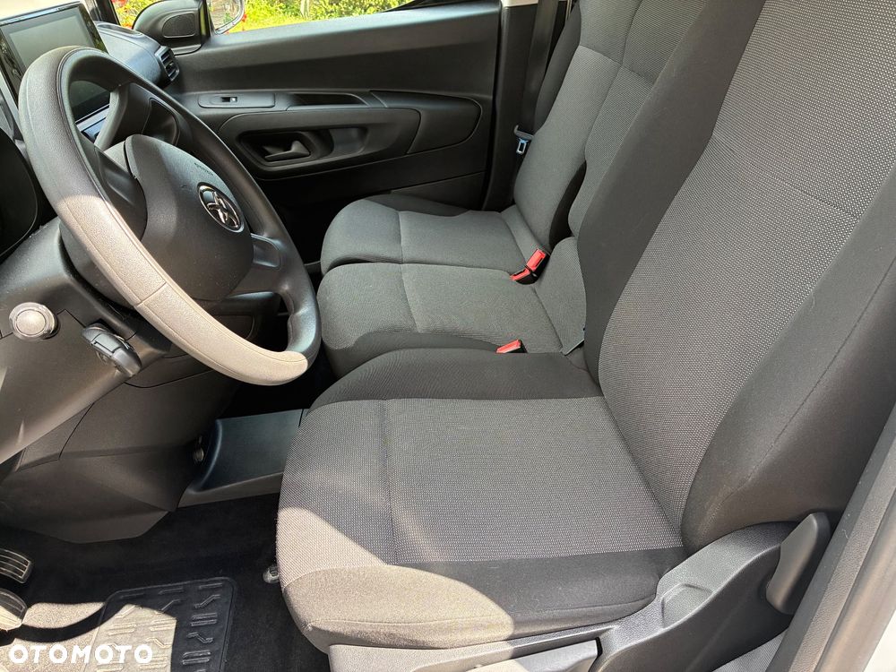 Toyota Proace City - 8