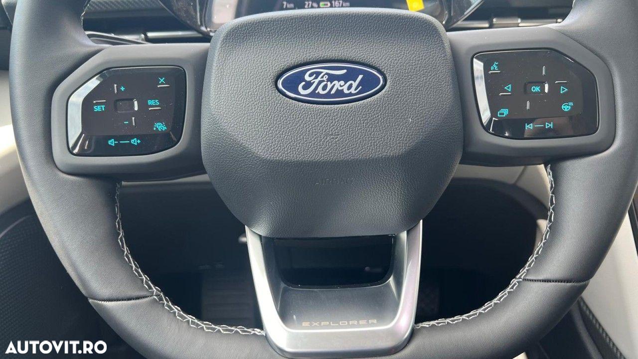 Ford Explorer AWD 79 kWh Extended Range Premium - 19