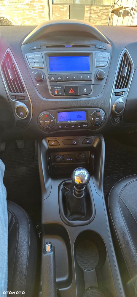 Hyundai ix35 2.0 CRDi 4WD Fifa World Cup Silver Edition - 17