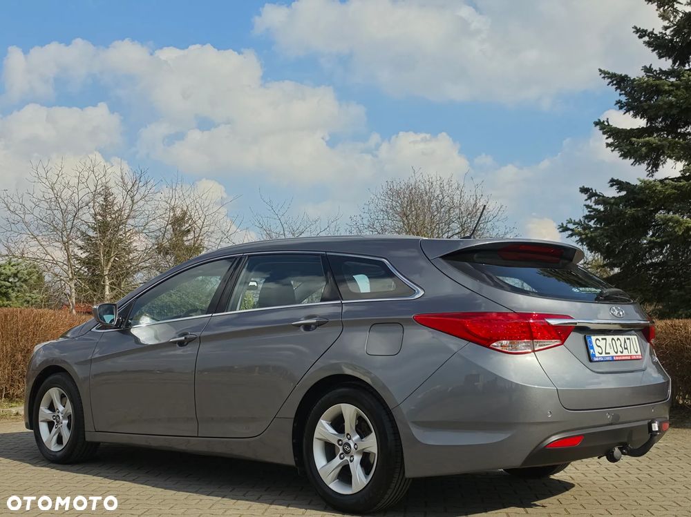 Hyundai i40 Kombi 1.7 CRDi Premium - 8