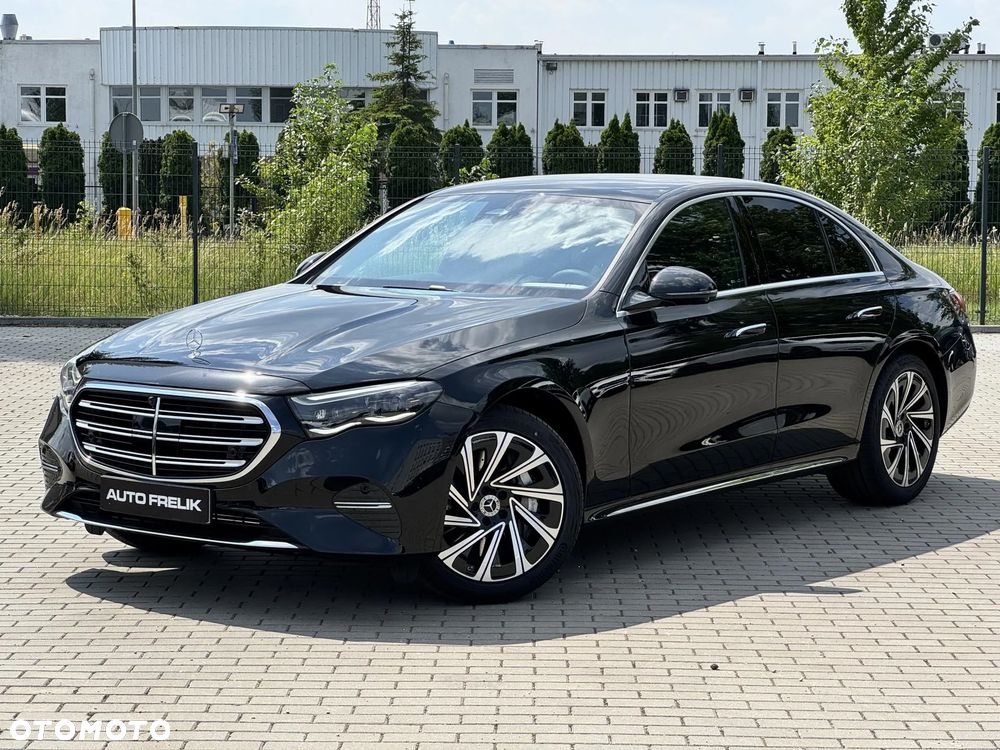 Mercedes-Benz Klasa E 220 d mHEV 4-Matic Exclusive 9G-Tronic - 3