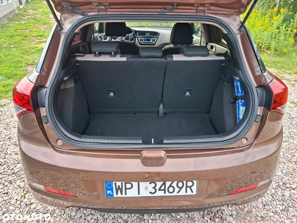 Hyundai i20 1.2 BlueDrive Fresh - 15