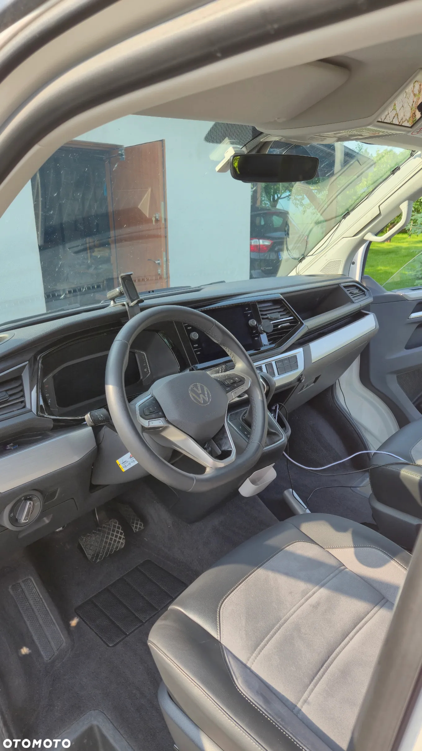 Volkswagen California - 13