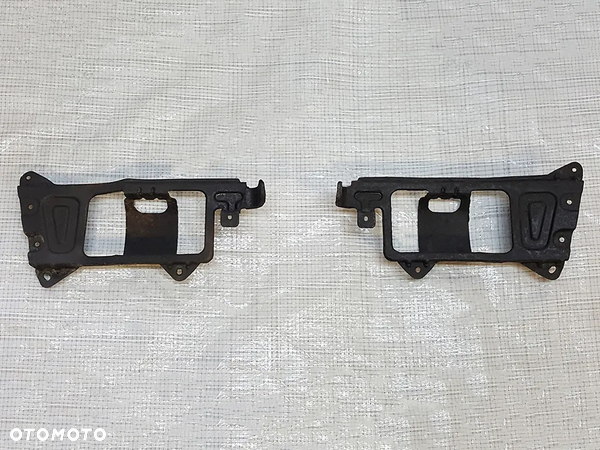Mocowania lamp przeciwmgielnych (komplet) do Suzuki Vitara I