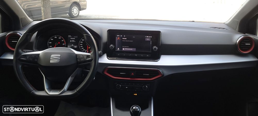 SEAT Arona 1.0 TSI FR - 13