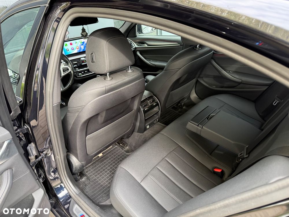 BMW Seria 5 520d MHEV M Sport sport - 21