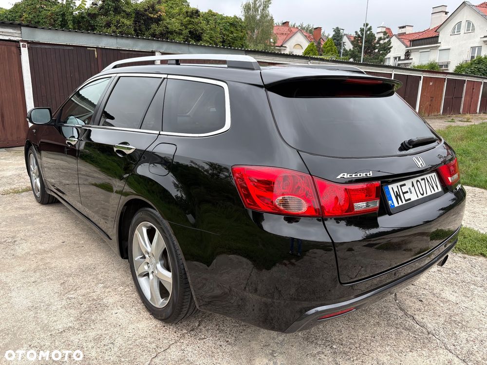 Honda Accord 2.0 Executive Navi - 6