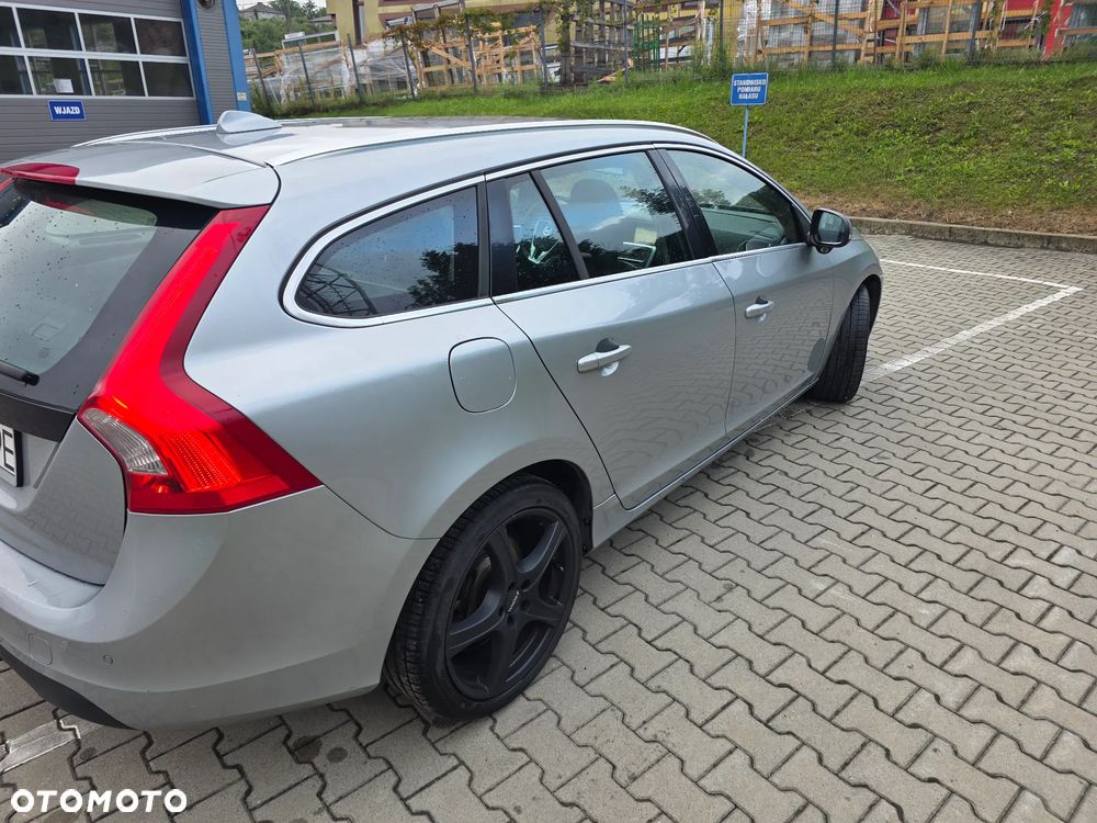 Volvo V60 D3 Ocean Race - 16