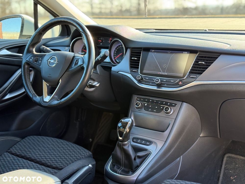 Opel Astra 1.6 D (CDTI) Start/Stop Innovation - 6