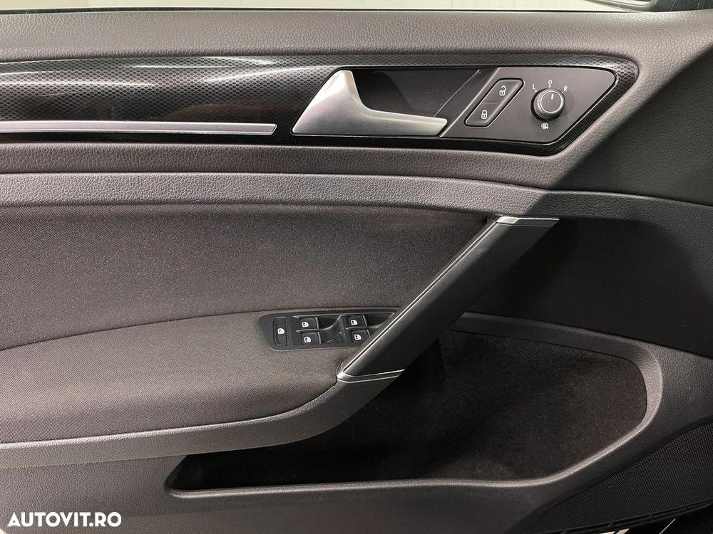 Volkswagen Golf 1.6 TDI DPF BMT Highline - 20