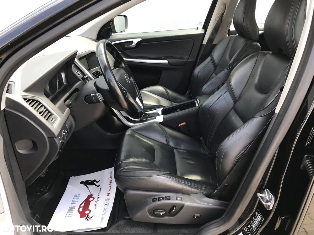 Volvo XC 60 D5 AWD Aut. Ocean Race - 13