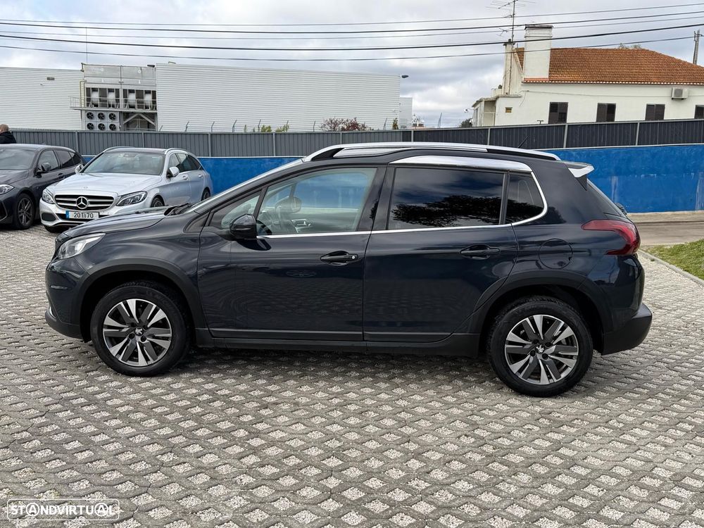 Peugeot 2008 - 6