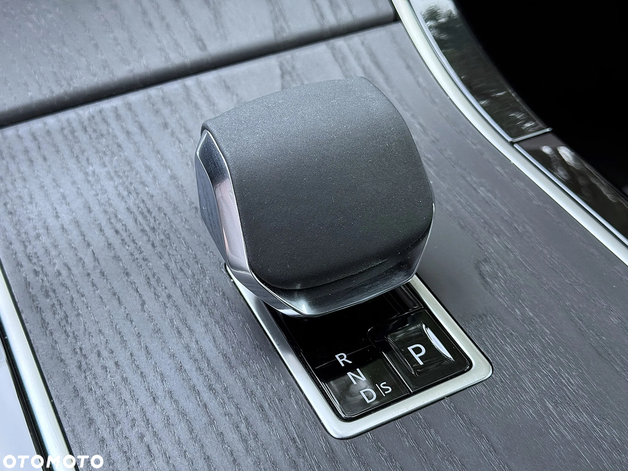 Land Rover Range Rover Evoque - 18