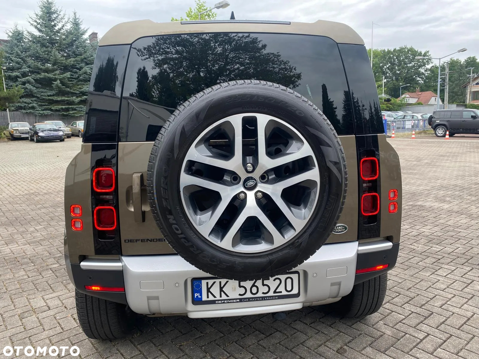 Land Rover Defender 110 3.0 D250 mHEV S - 6