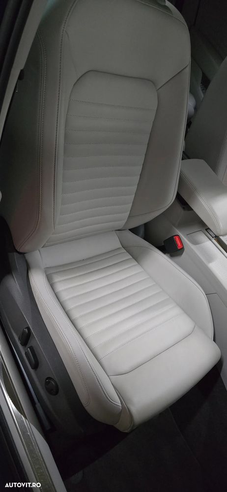 Volkswagen Passat 1.4 TSI DSG GTE - 20