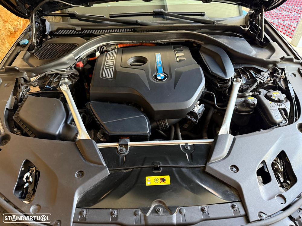 BMW 530 e iPerformance Pack M - 14
