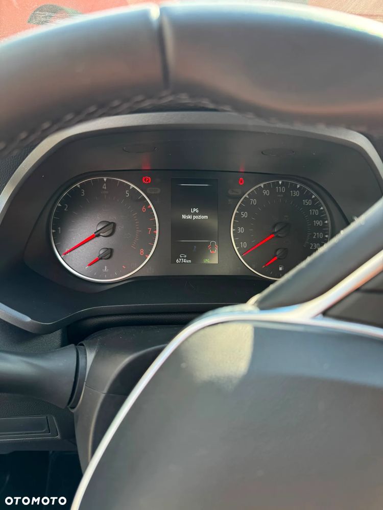 Renault Captur - 11
