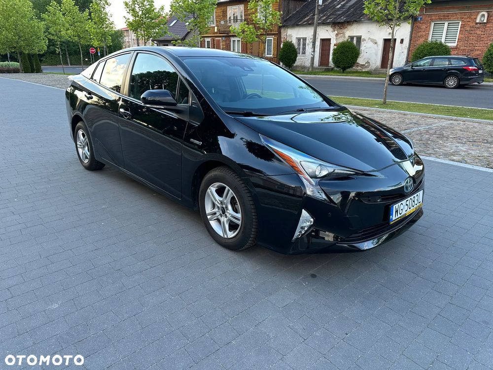 Toyota Prius 1.8 Hybrid Prestige - 4