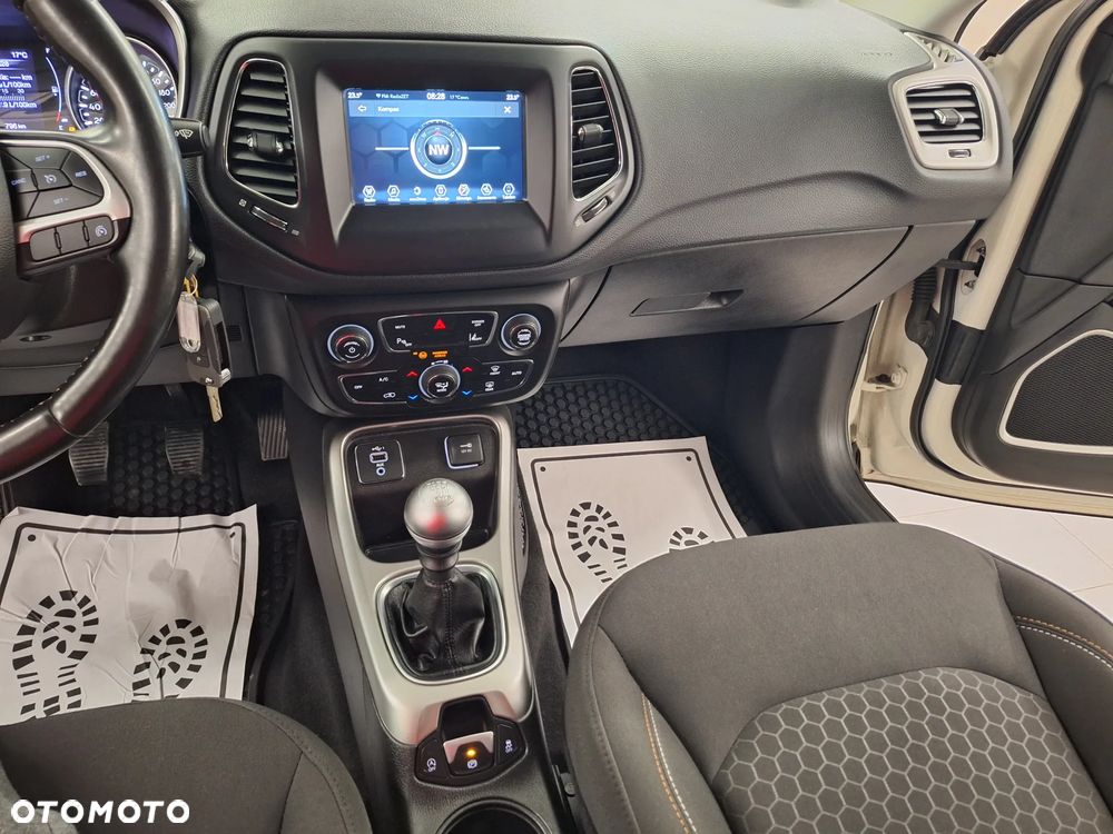 Jeep Compass 1.4 MultiAir Limited - 34