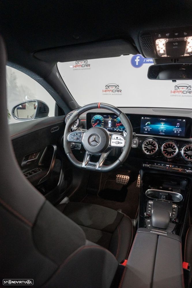 Mercedes-Benz CLA 35 AMG 4Matic - 22