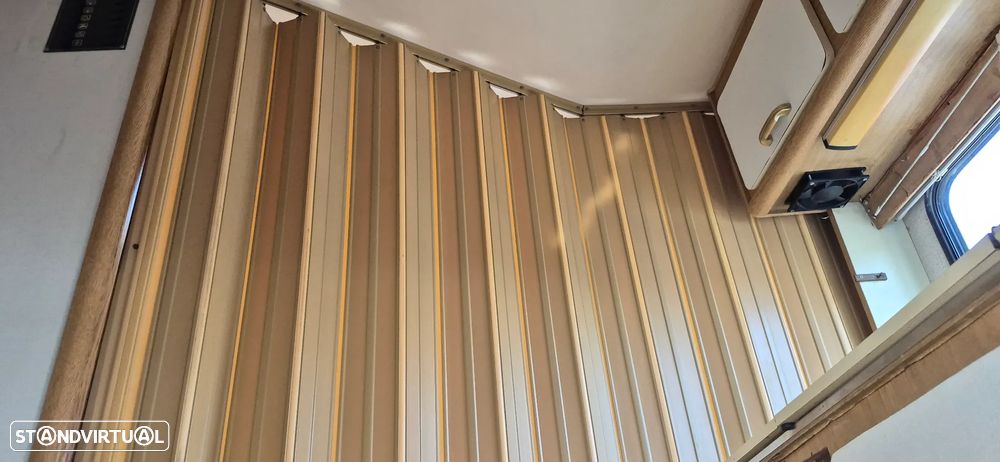 Pyc Aventure CITROEN C 15 1.8 D - PYC AVENTURE - 5 LUGARES - 4 DORMIDAS - 35