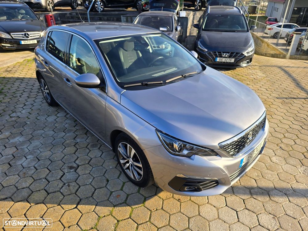 Peugeot 308 1.2 PureTech Allure EAT8 - 12