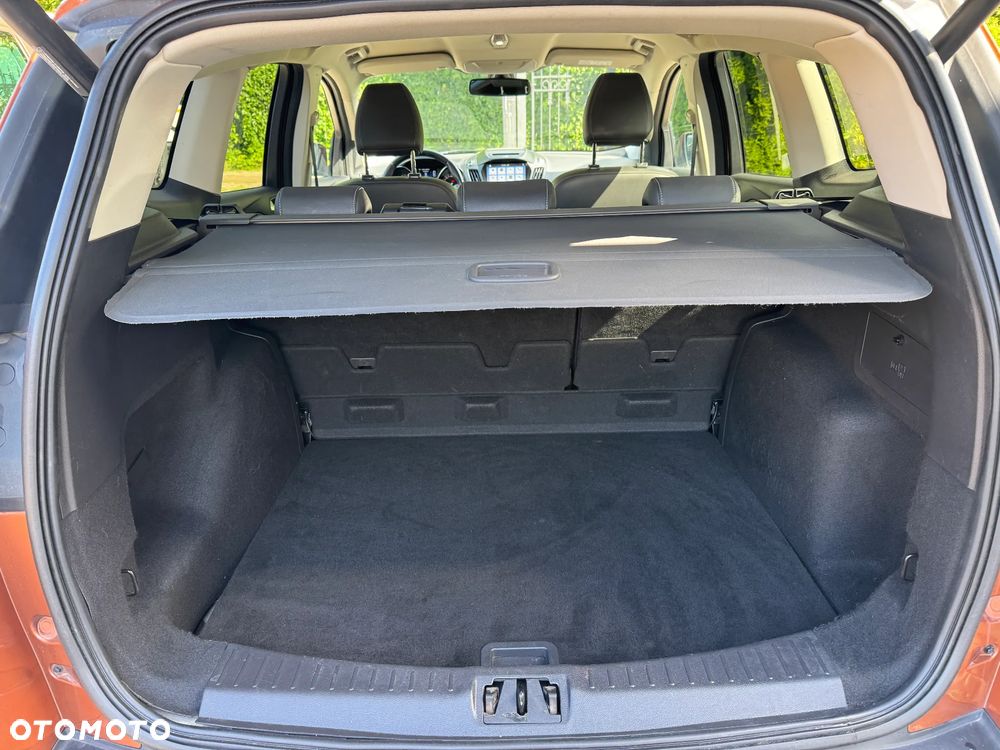 Ford Kuga 1.5 EcoBoost 2x4 Titanium - 7