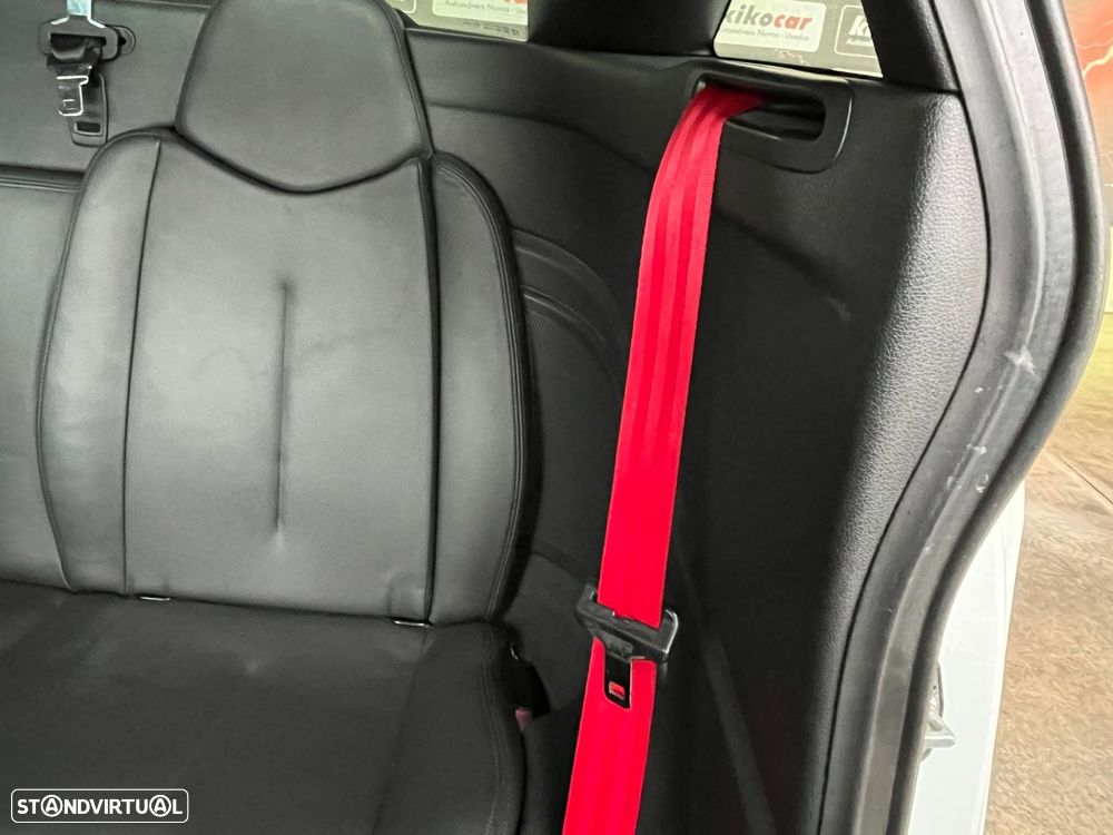 Peugeot RCZ 1.6 THP - 38