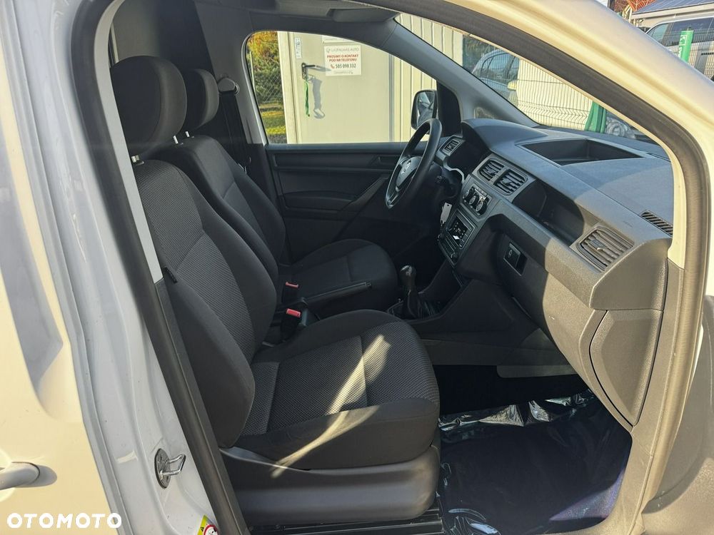 Volkswagen Caddy - 9