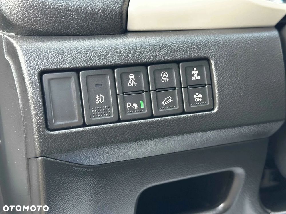 Suzuki Vitara 1.6 DDiS (4x4) Allgrip TCSS Comfort+ - 23