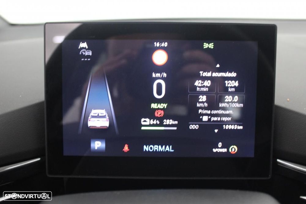 MG MG4 77 kWh Extended Range Luxury - 19