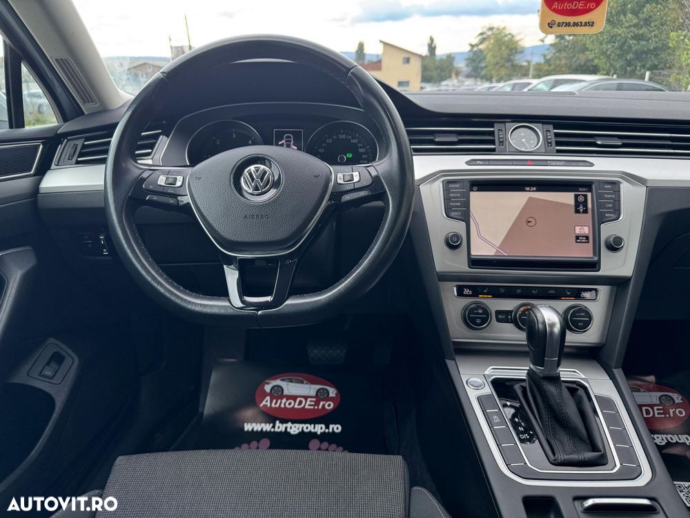 Volkswagen Passat - 10