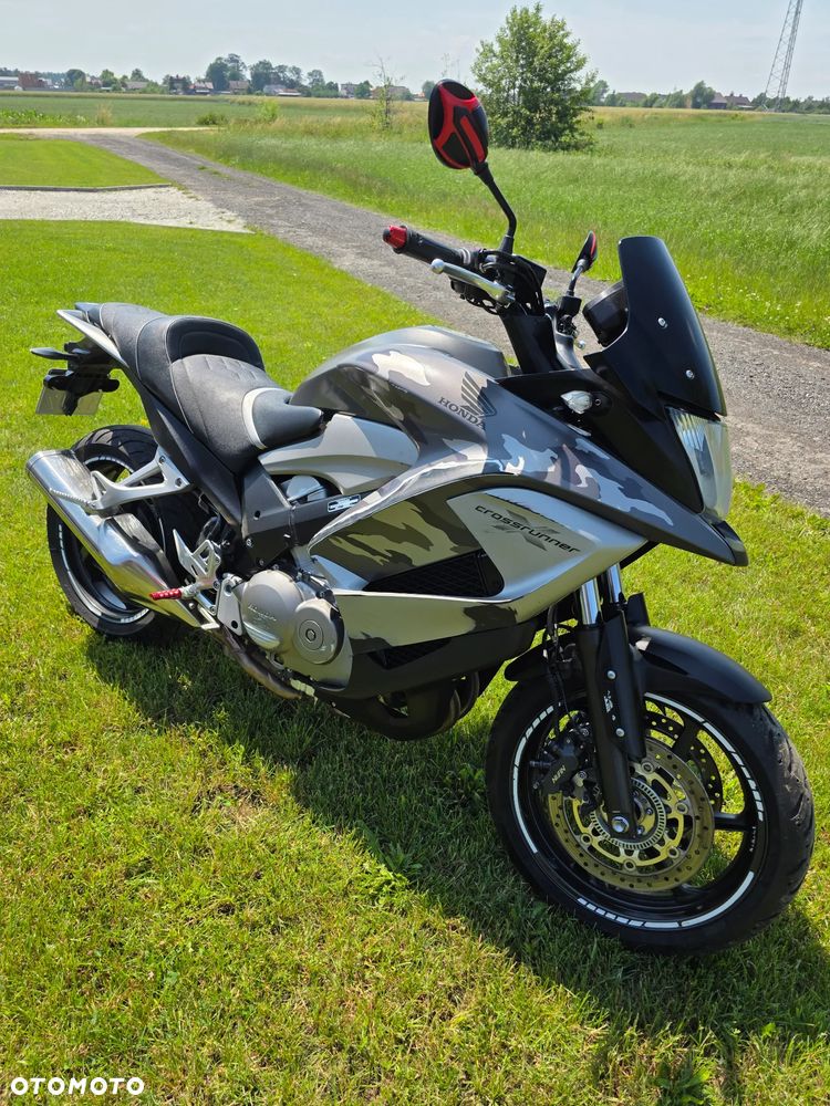 Honda VFR - 5