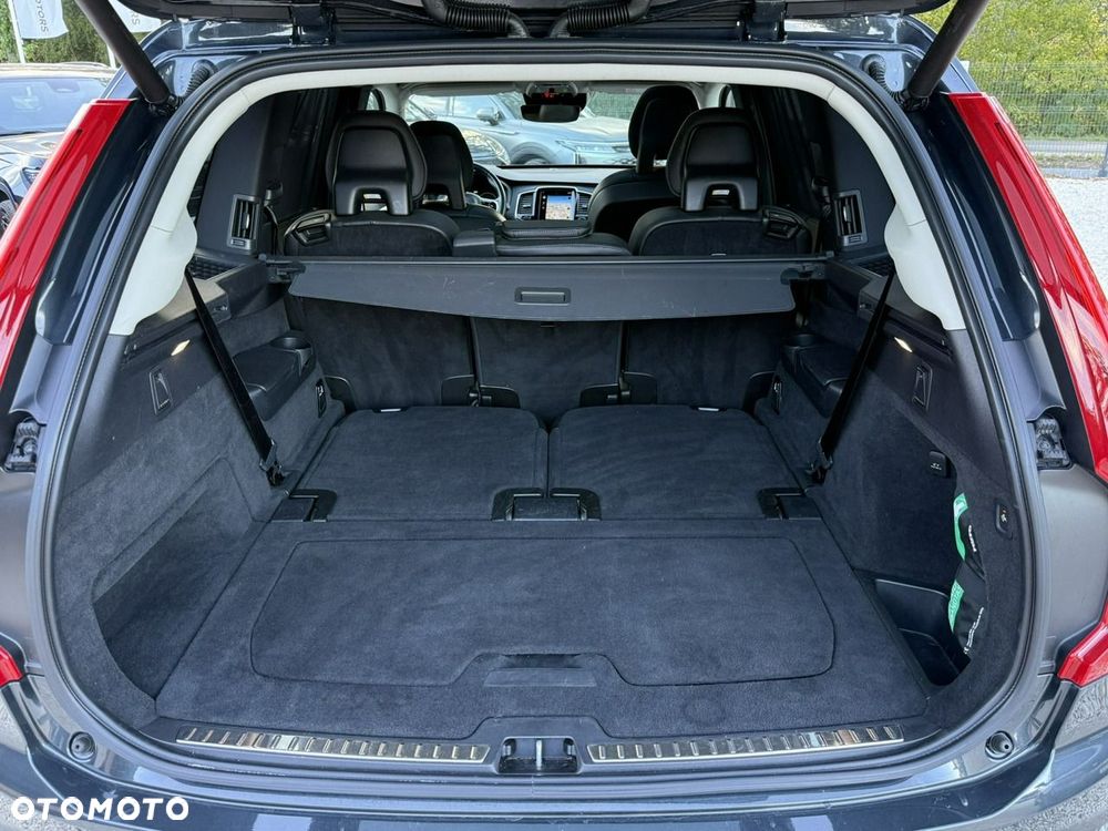 Volvo XC 90 - 17