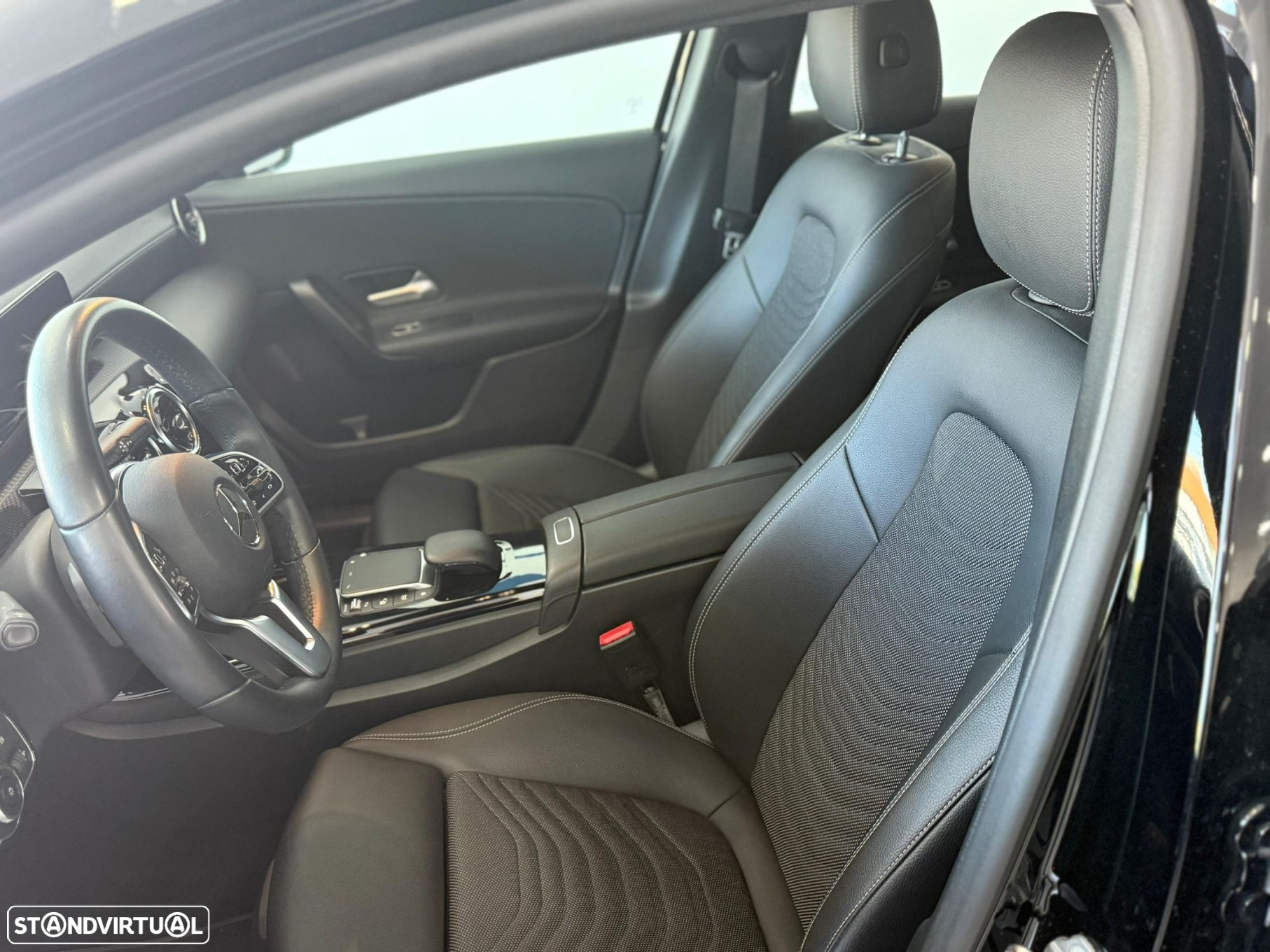 Mercedes-Benz A 180 Limousine d Progressive Aut. - 4