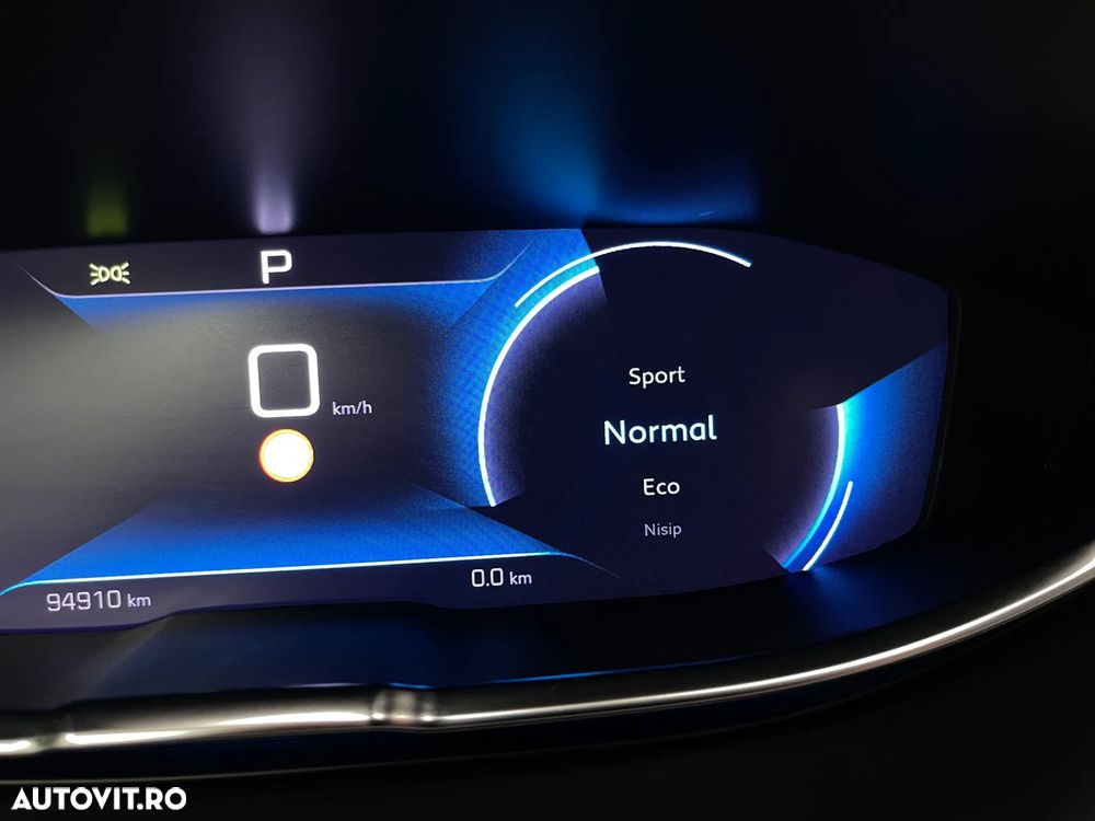 Peugeot 3008 1.5 BlueHDI 130 EAT8 Allure Pack - 29