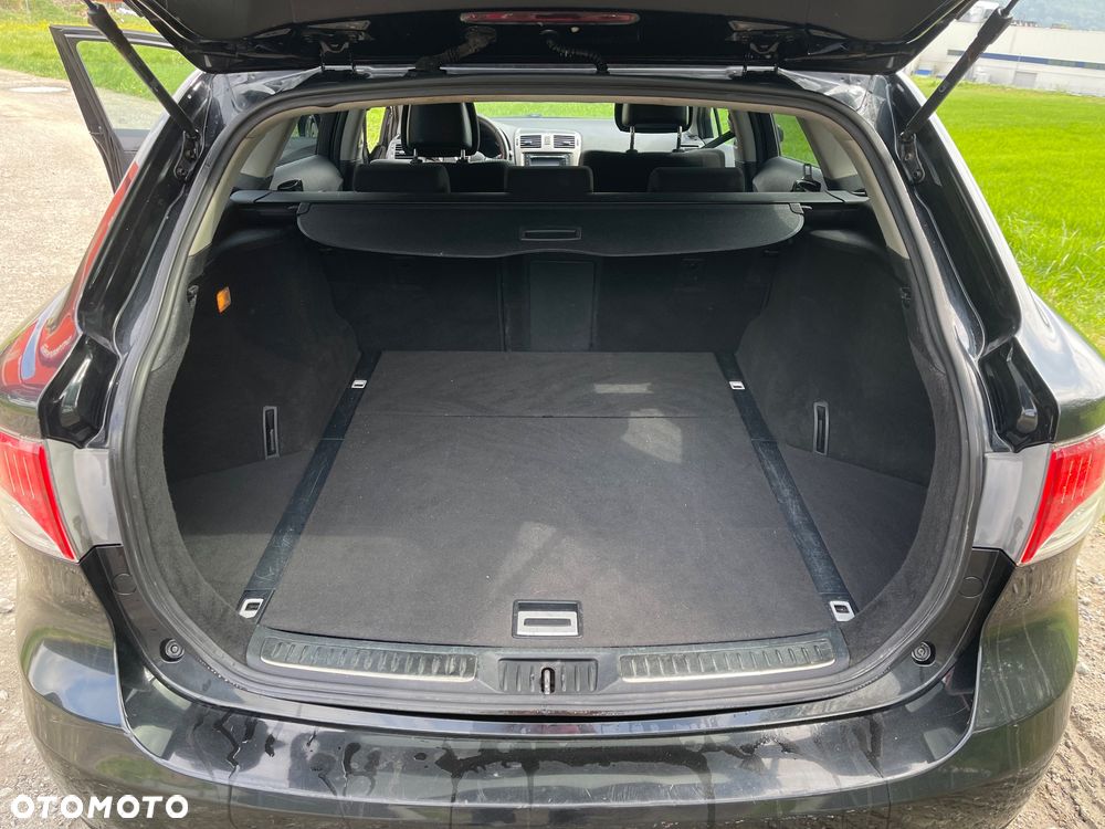 Toyota Avensis 2.2 D-4D Sol Plus NAVI - 15