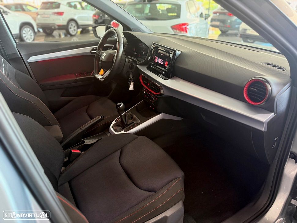 SEAT Arona 1.0 TSI FR - 11